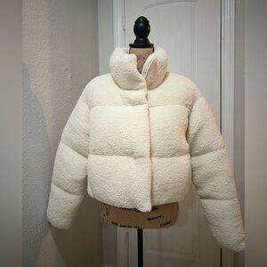 NWT Zara Cream Insulated Jacket
